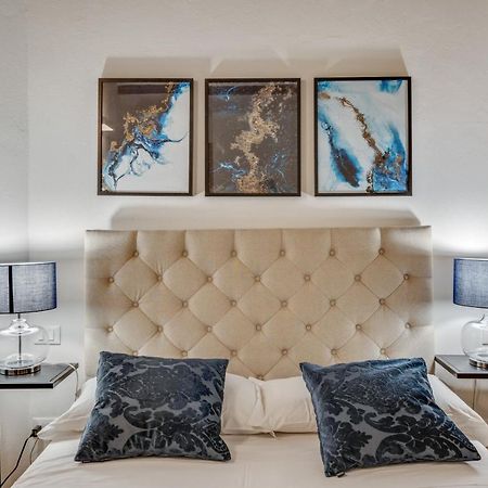 Palazzo Pitti Apartment With Terrace Florence Exterior photo
